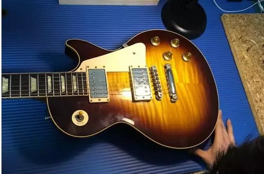 盛世乐器售后部门维修实例：GIBSON R9拾音器更换