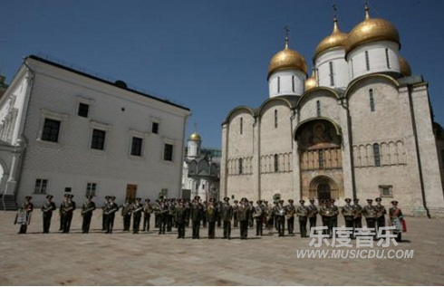 俄罗斯联邦国近卫军乐团